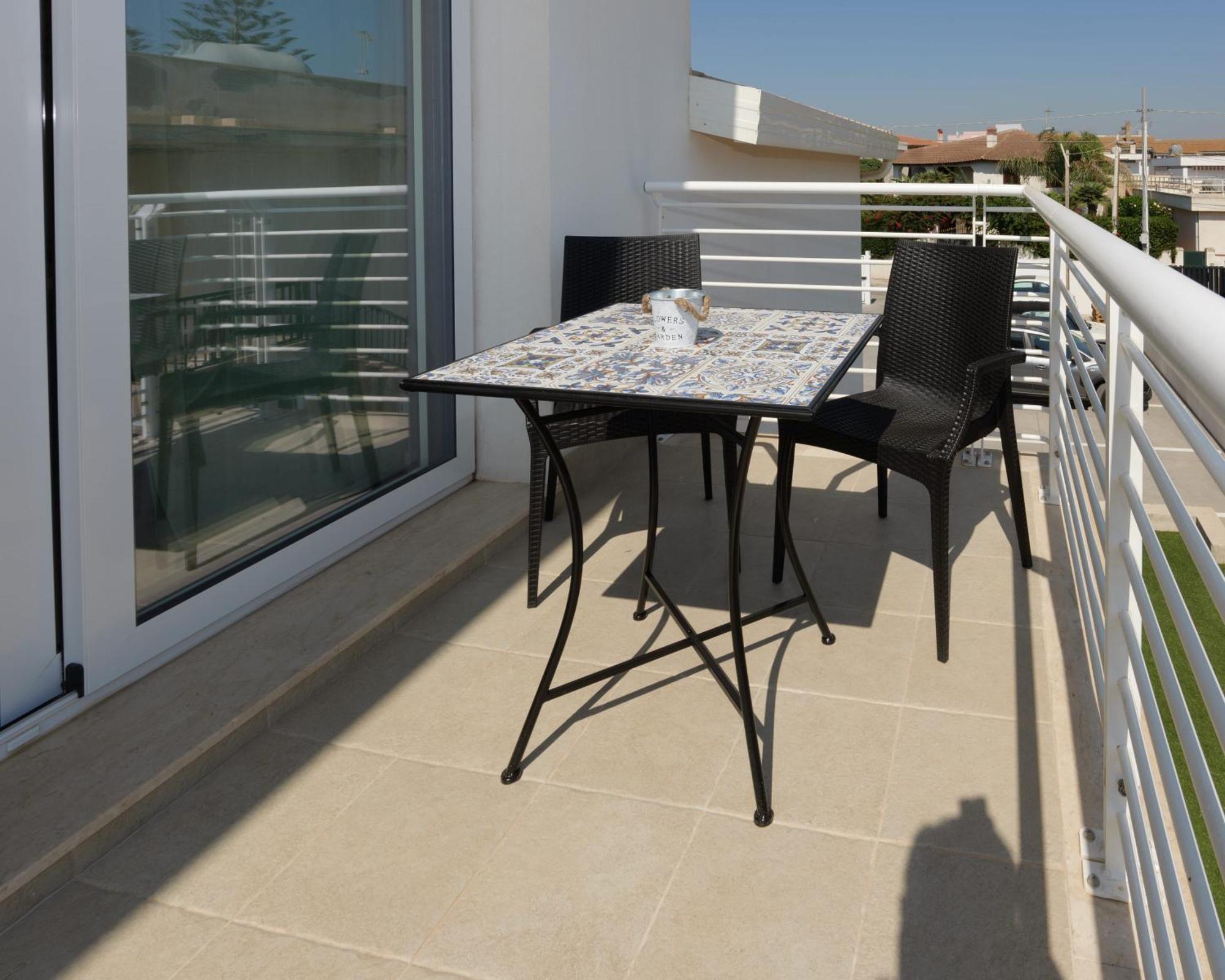 Astro Apartments With Direct Access On The Sea Of Noto Heritage Of Unesco المظهر الخارجي الصورة